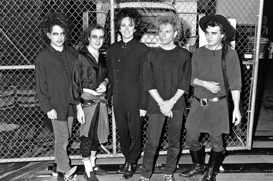SUNDAY MUSIC VIDS: The Cure