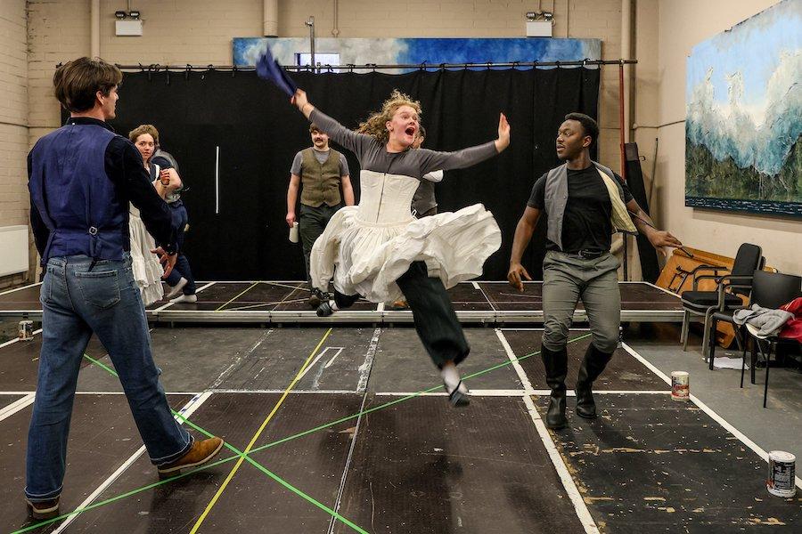 Why Sports & Broadway Are Basically The Same!