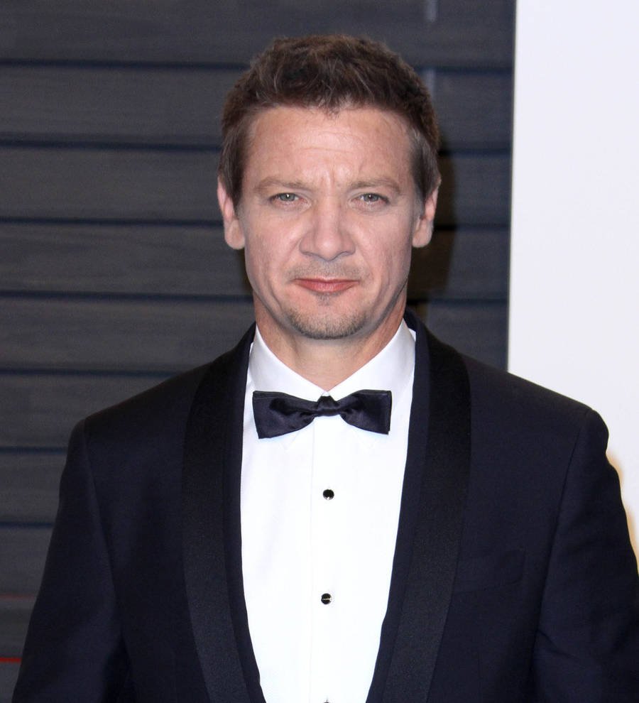 Jeremy Renner protects daughter from limelight
