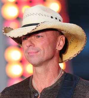 Kenny Chesney lands special honor at American Country Countdown Awards