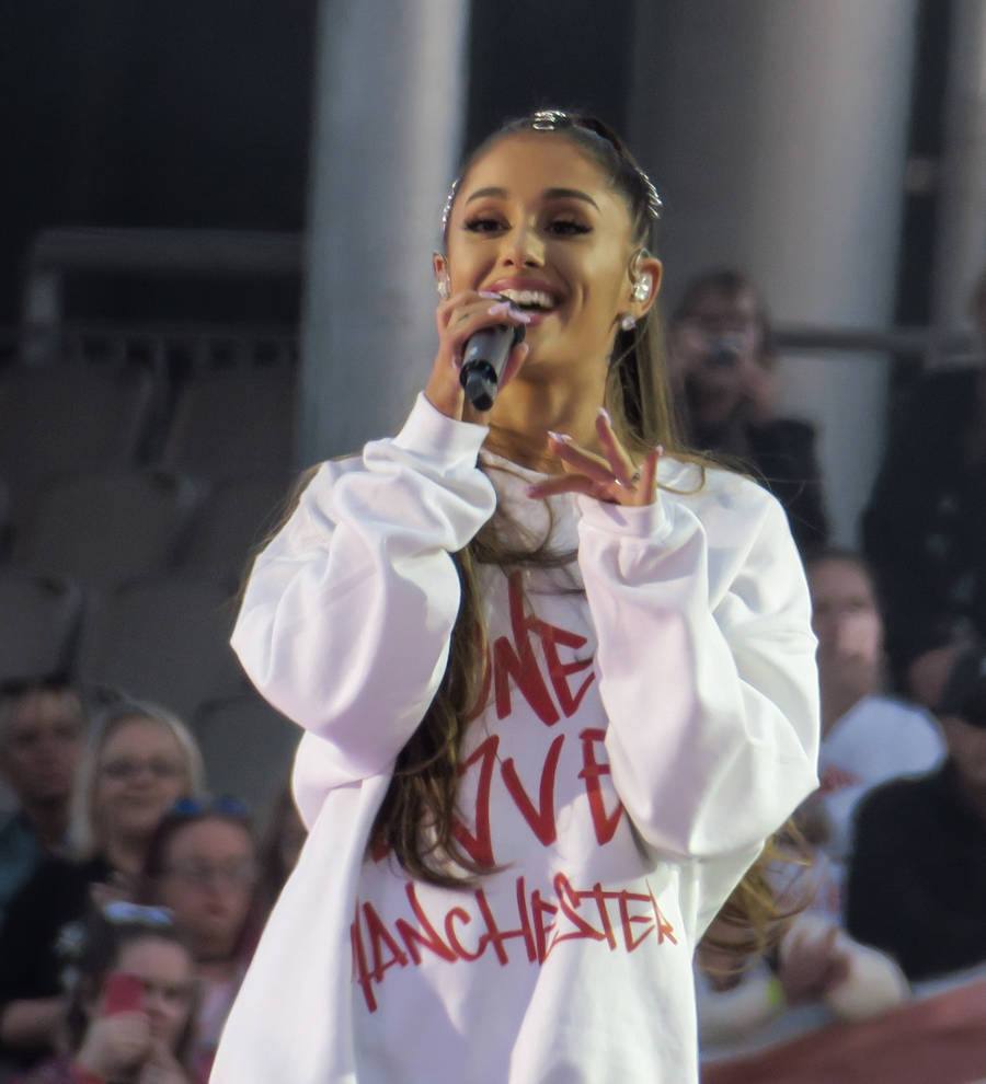 Ariana Grande wows fans with her Japanese language skills