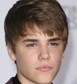 Justin Bieber goes bald for TV skit