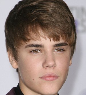 Justin Bieber goes bald for TV skit