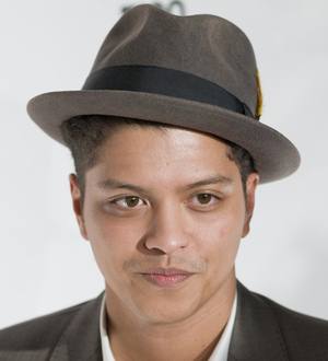 Bruno Mars' Karaoke Show
