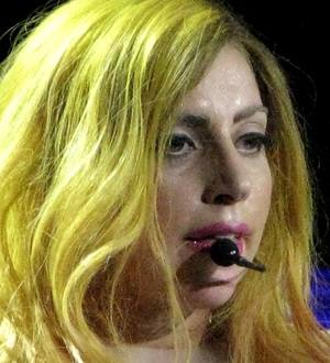 Lady Gaga receives ruby slippers for birthday