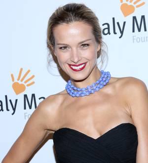 Petra Nemcova offers up charity date