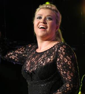 Kelly Clarkson loses bid to keep Jane Austen ring
