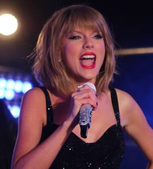 Taylor Swift makes playlist for heartbroken fan