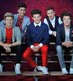 One Direction amazed by waxworks