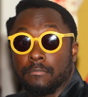 will.i.am in neck brace after car crash