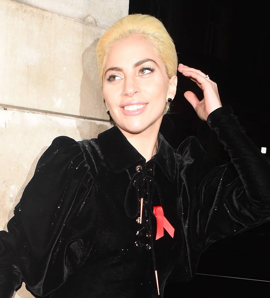 Lady Gaga wants to become a better 'role model'