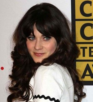 Zooey Deschanel to release holiday album