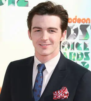 Drake Bell: 'Amanda Bynes is fine and healthy'