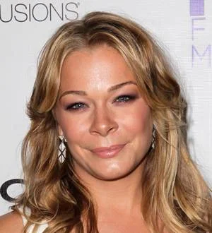 LeAnn Rimes: 'A bully tried to kill me'