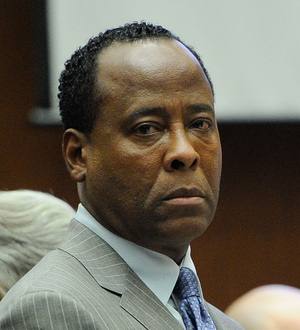 Michael Jackson's doctor seeking jail release