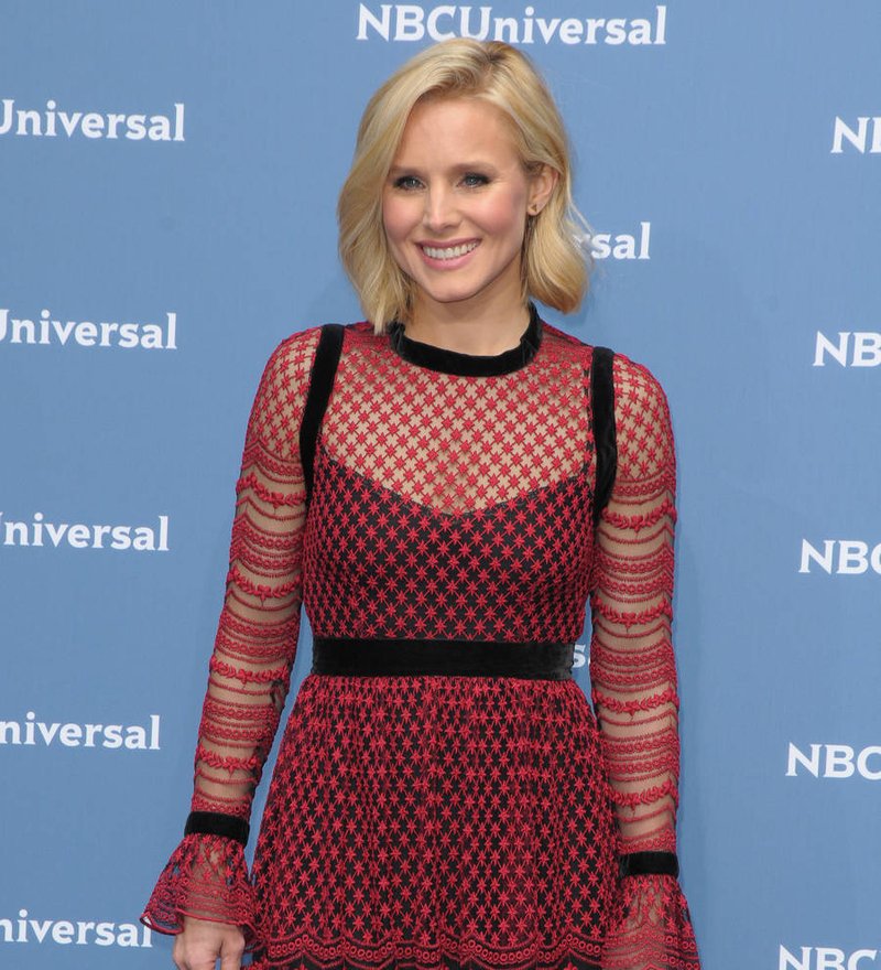 Kristen Bell and Idina Menzel to reprise Frozen roles
