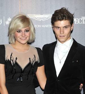 Pixie Lott's fame failed to impress boyfriend