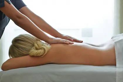 Four Seasons L.A. Hosts Global Wellness Day!