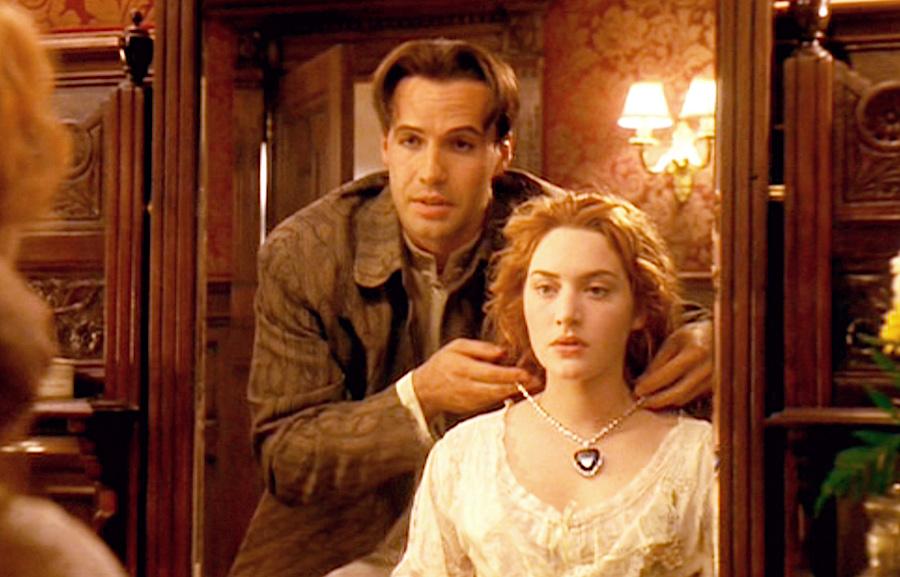 The 6 Most Iconic Jewelry Moments In Movies!