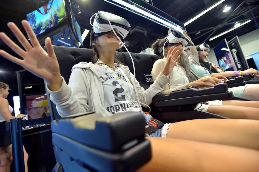 Get Your Geek on at These 8 Upcoming Conventions in SoCal!