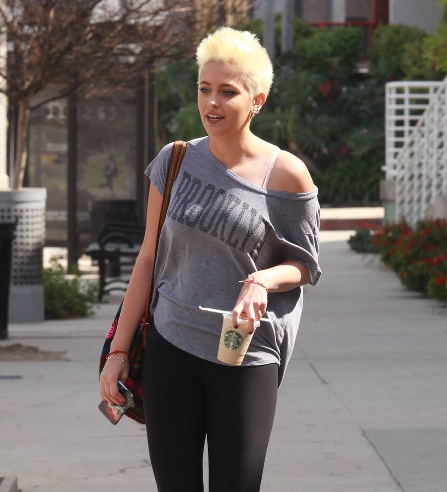 Paris Jackson won't be harassed into writing Father's Day post
