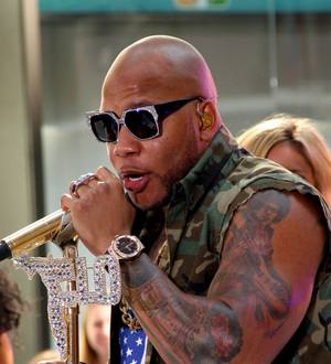 Flo Rida desperate to work with Calvin Harris