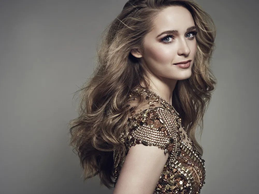 Chatting With: Greer Grammer!