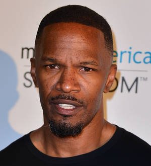 Jamie Foxx parties with politicians at Apollo Theatre fundraiser