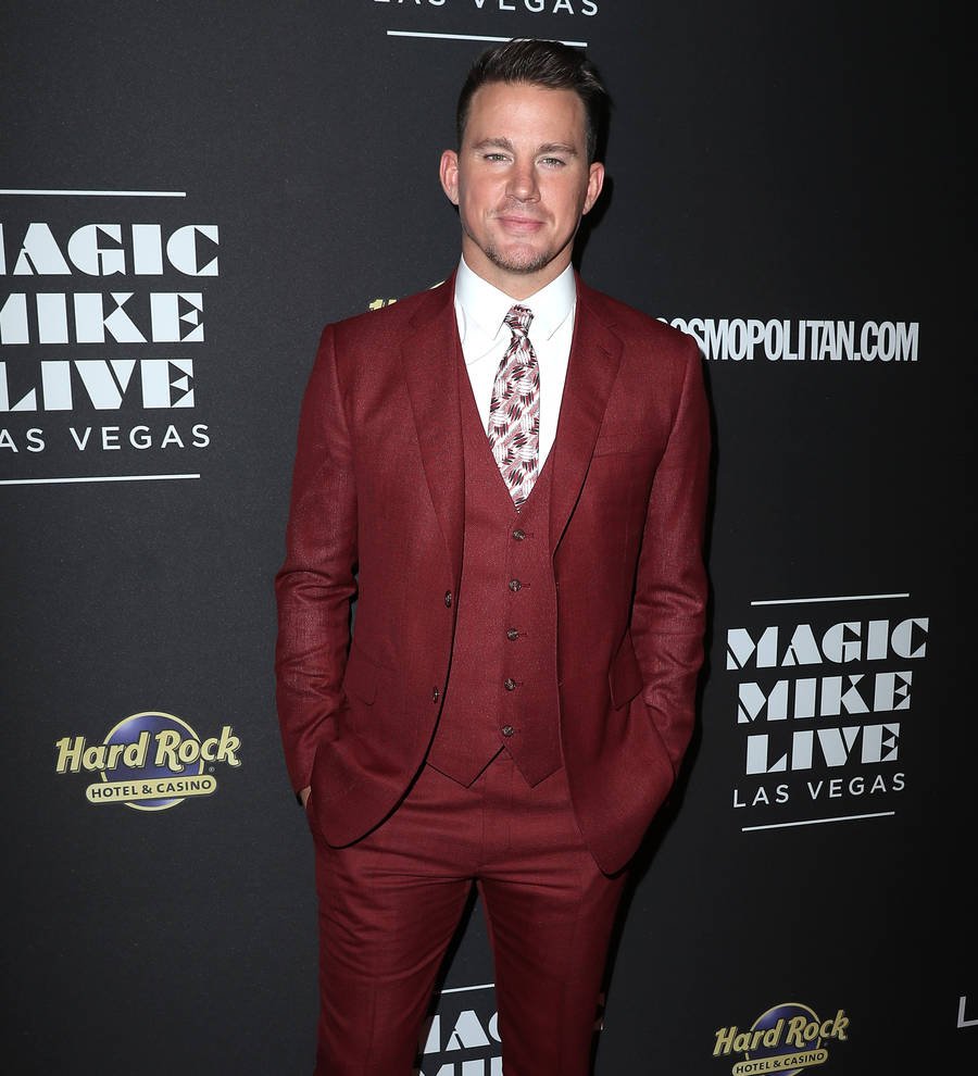 Channing Tatum sleeping in van for Logan Lucky promotional trip