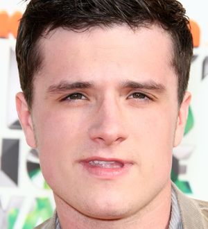 Josh Hutcherson regrets buying a car online