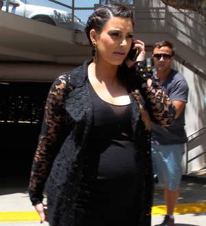 Kim Kardashian outraged by hounding paparazzi