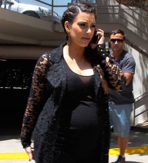 Kim Kardashian outraged by hounding paparazzi
