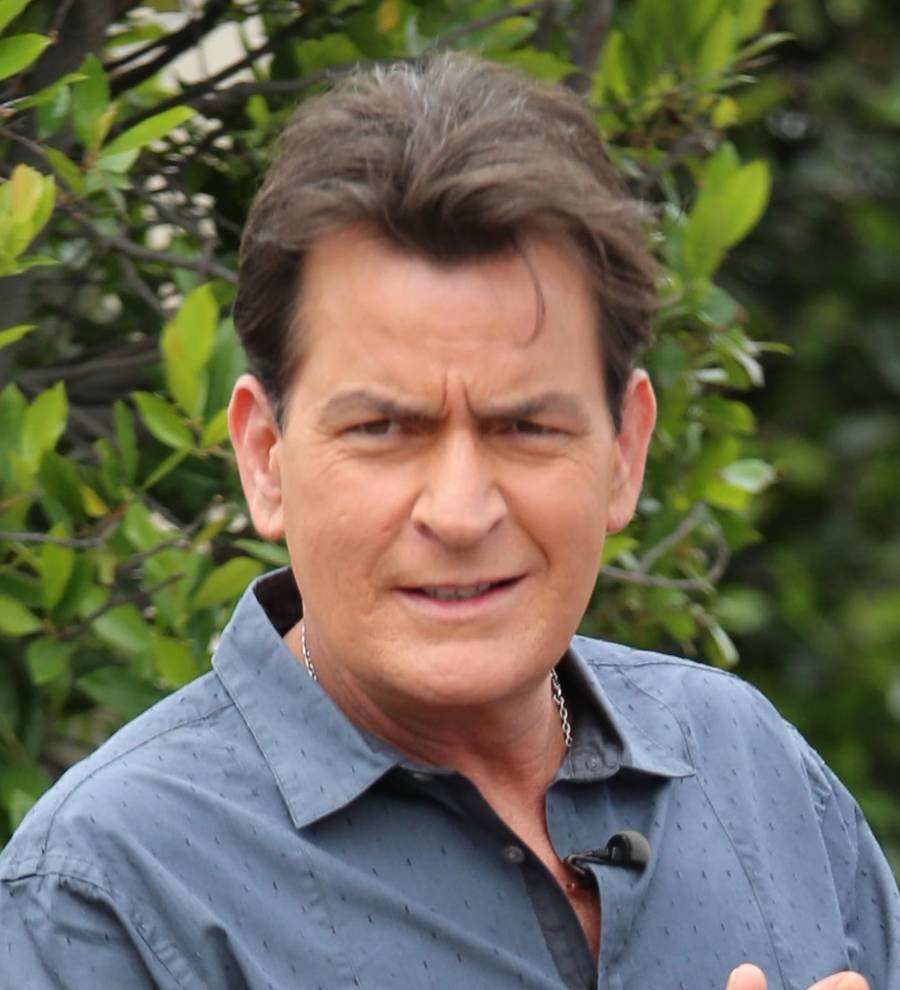 Charlie Sheen's ex-fiancee gets restraining order extension