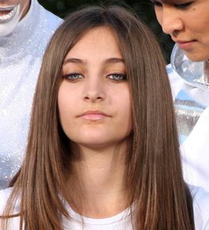 Paris Jackson turns online agony aunt during webchat