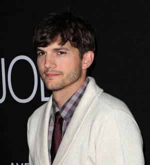 Ashton Kutcher and Mila Kunis attend funeral of Kabbalah leader