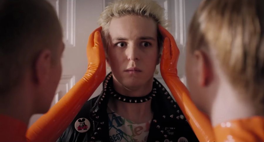 Aliens Meet Punk Rock in 'How to Talk to Girls at Parties' Trailer!