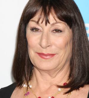 Anjelica Huston's horse injury