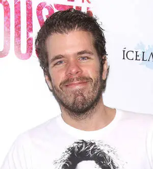 Celebrity blogger Perez Hilton is a dad