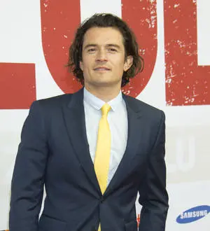 Orlando Bloom dating British model after Miranda Kerr split - report