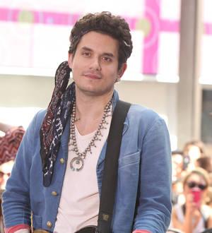 John Mayer buys new guitar for fan