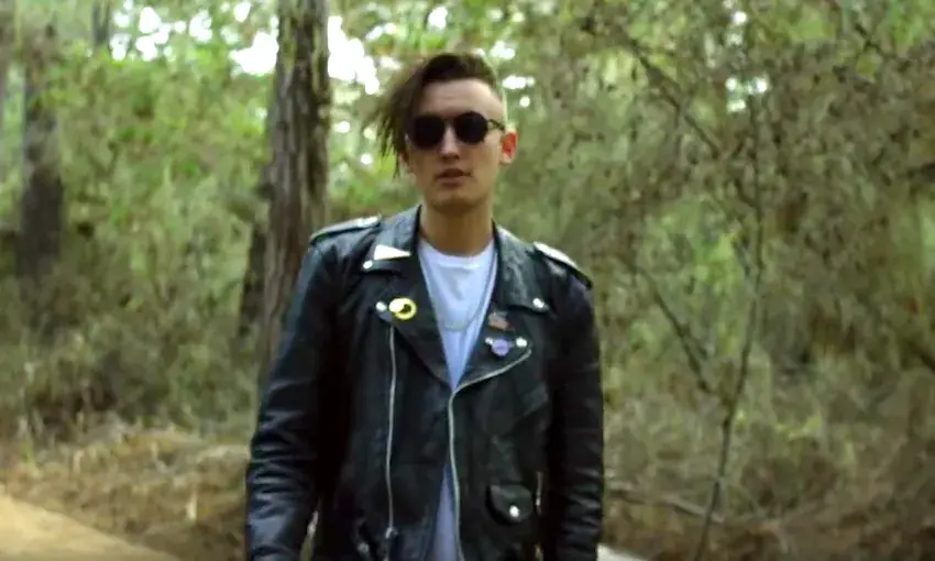 ARTIST SPOTLIGHT: gnash