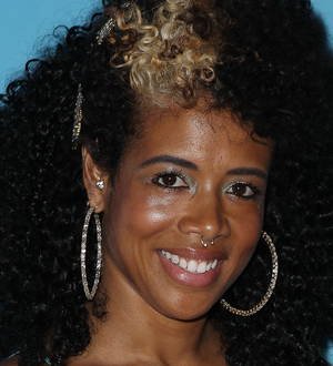 Kelis urges collaborator to feature her in his video