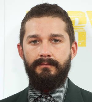 Shia LaBeouf warns child star to avoid booze