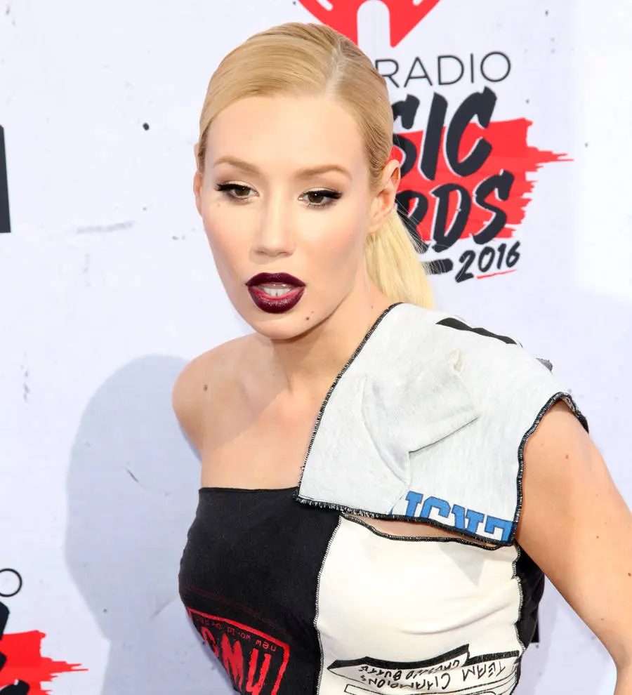 Iggy Azalea: 'I have to have a talk with Nick Young before I put the ring back on'