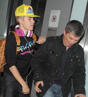 Justin Bieber's airport clash after fleeing mob