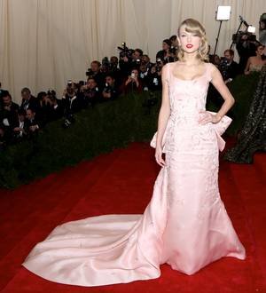 Taylor Swift and Idris Elba to co-chair 2016 Met Gala