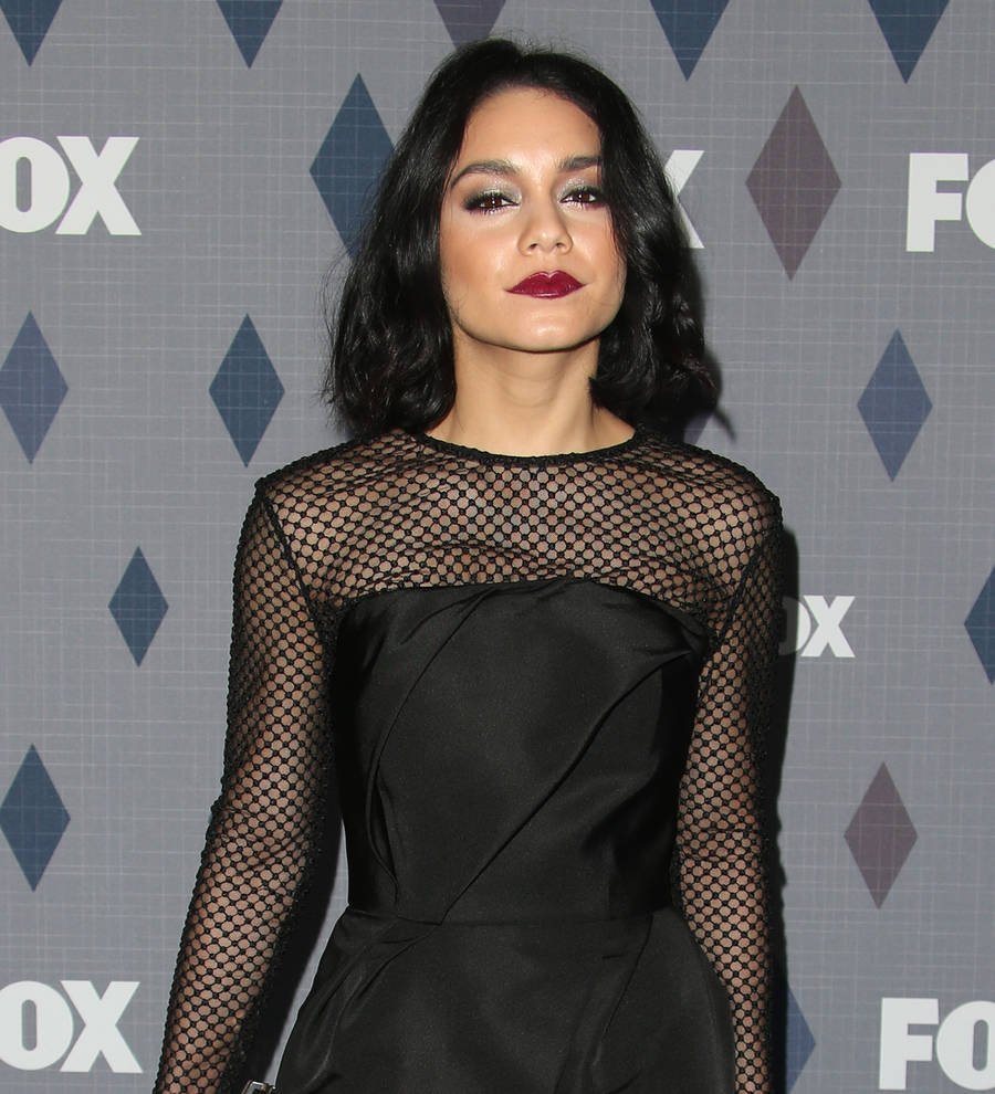 Vanessa Hudgens' father dies on the eve of her Grease: Live event