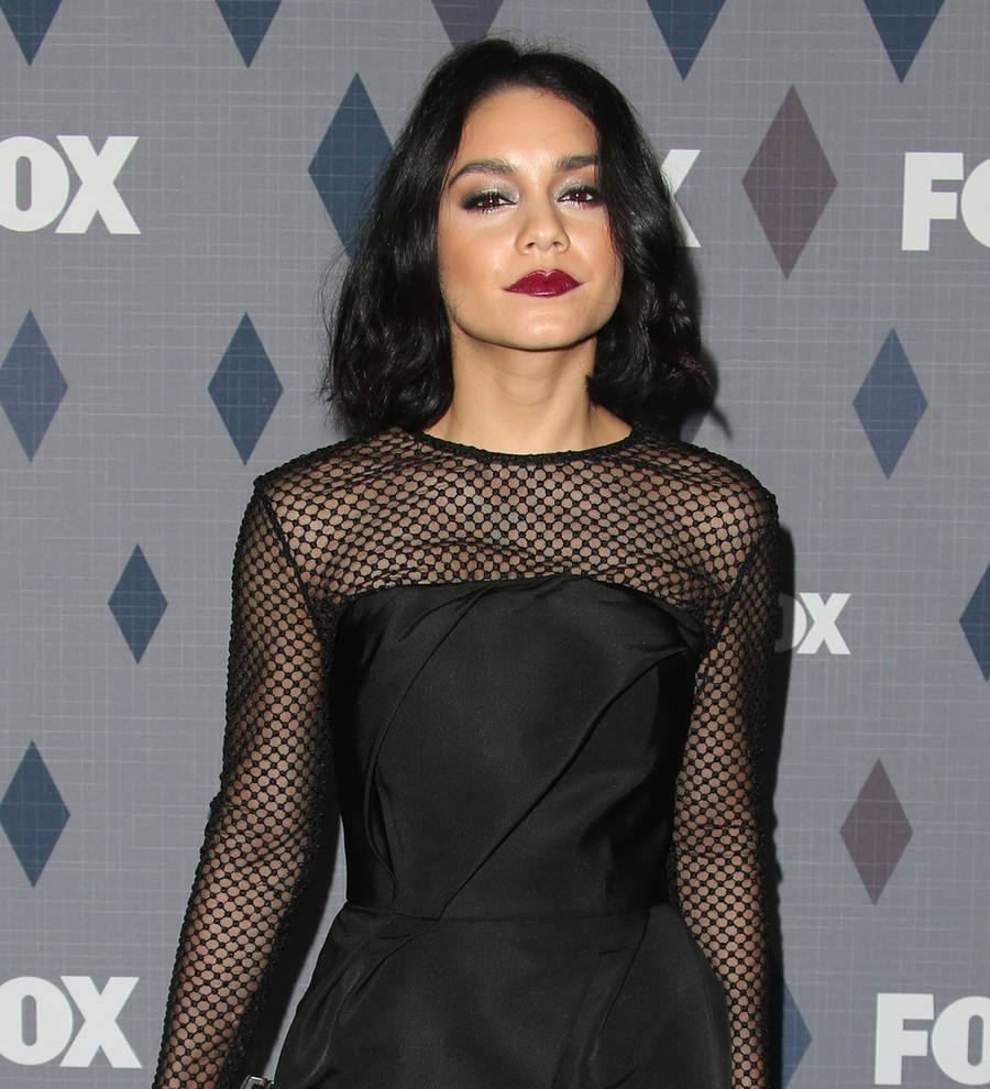 Vanessa Hudgens' father dies on the eve of her Grease: Live event