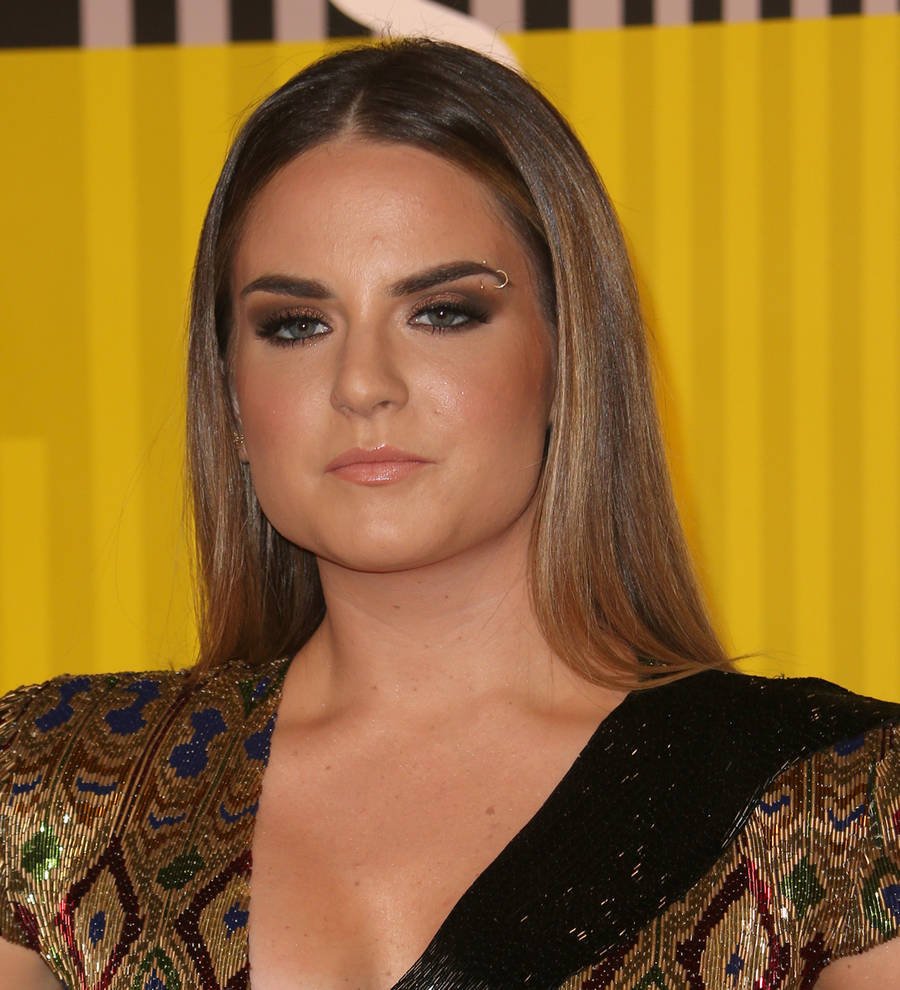 JoJo mourning father's death