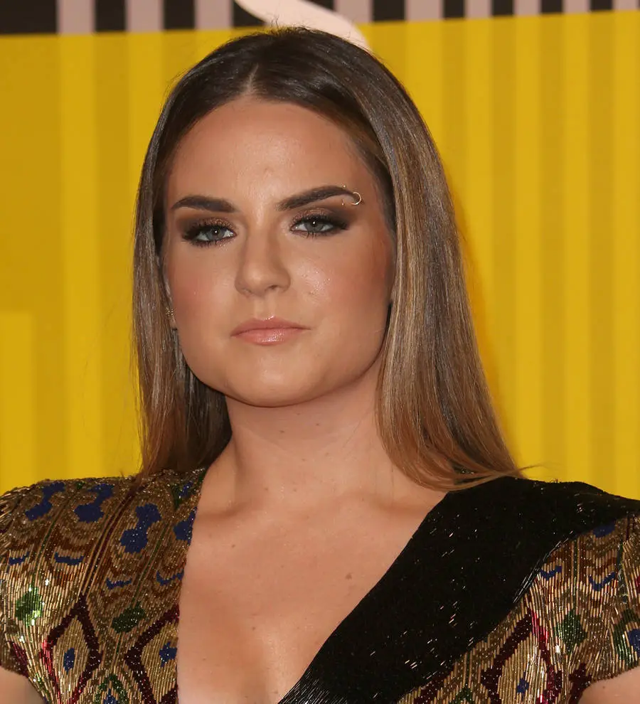 JoJo mourning father's death